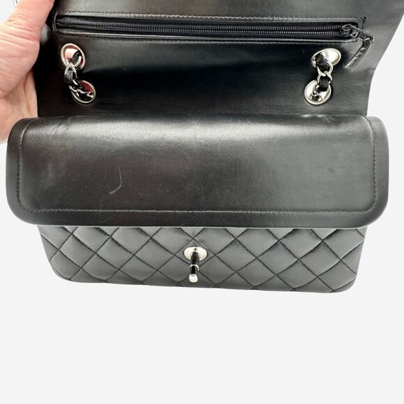 AUTHENTIC Chanel Medium Double Flap Black Lambskin w Silver Hardware from 2012 - Picture 8 of 15